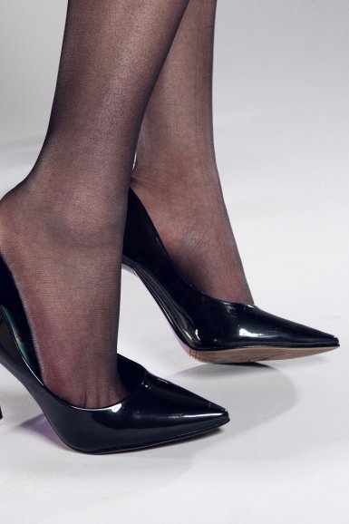 马云没时间花钱社会应激励企业家“节欲”精神“od体育入口”(图1) od体育网址